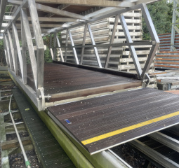 Aluminium Gangway 5x1.5m with transition ramp (new cancelled order)
