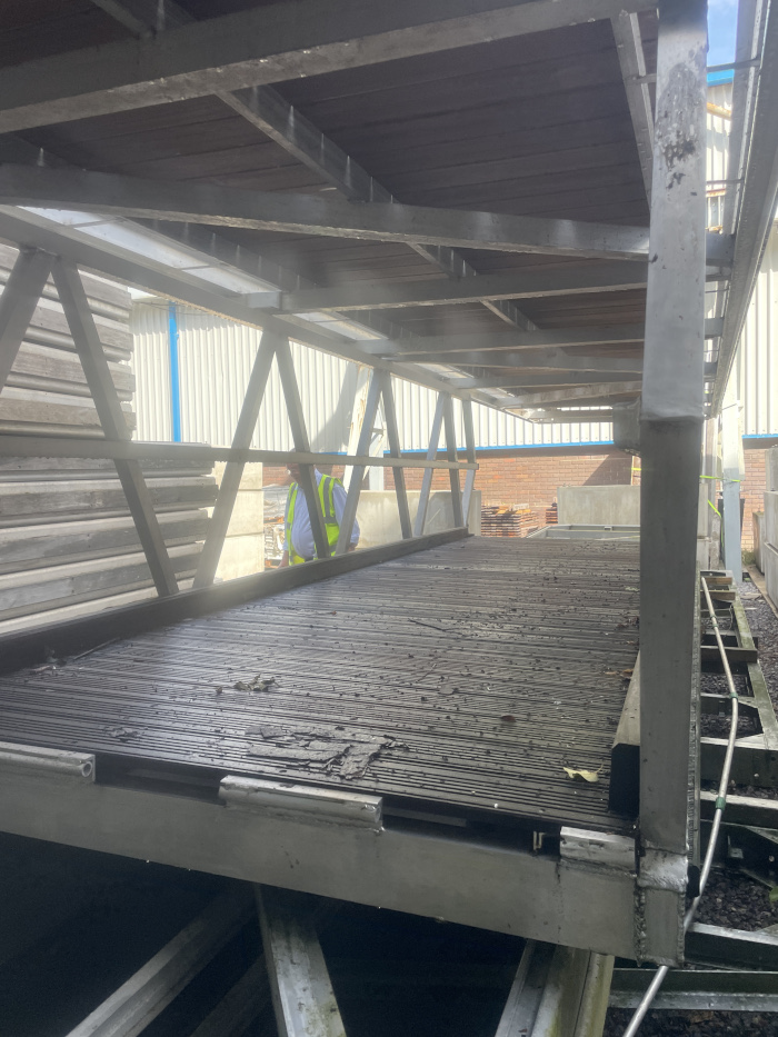Aluminium Gangway 5 x1.5m with transition ramp (new cancelled order)