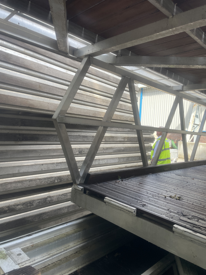 Aluminium Gangway 5 x1.5m with transition ramp (new cancelled order)