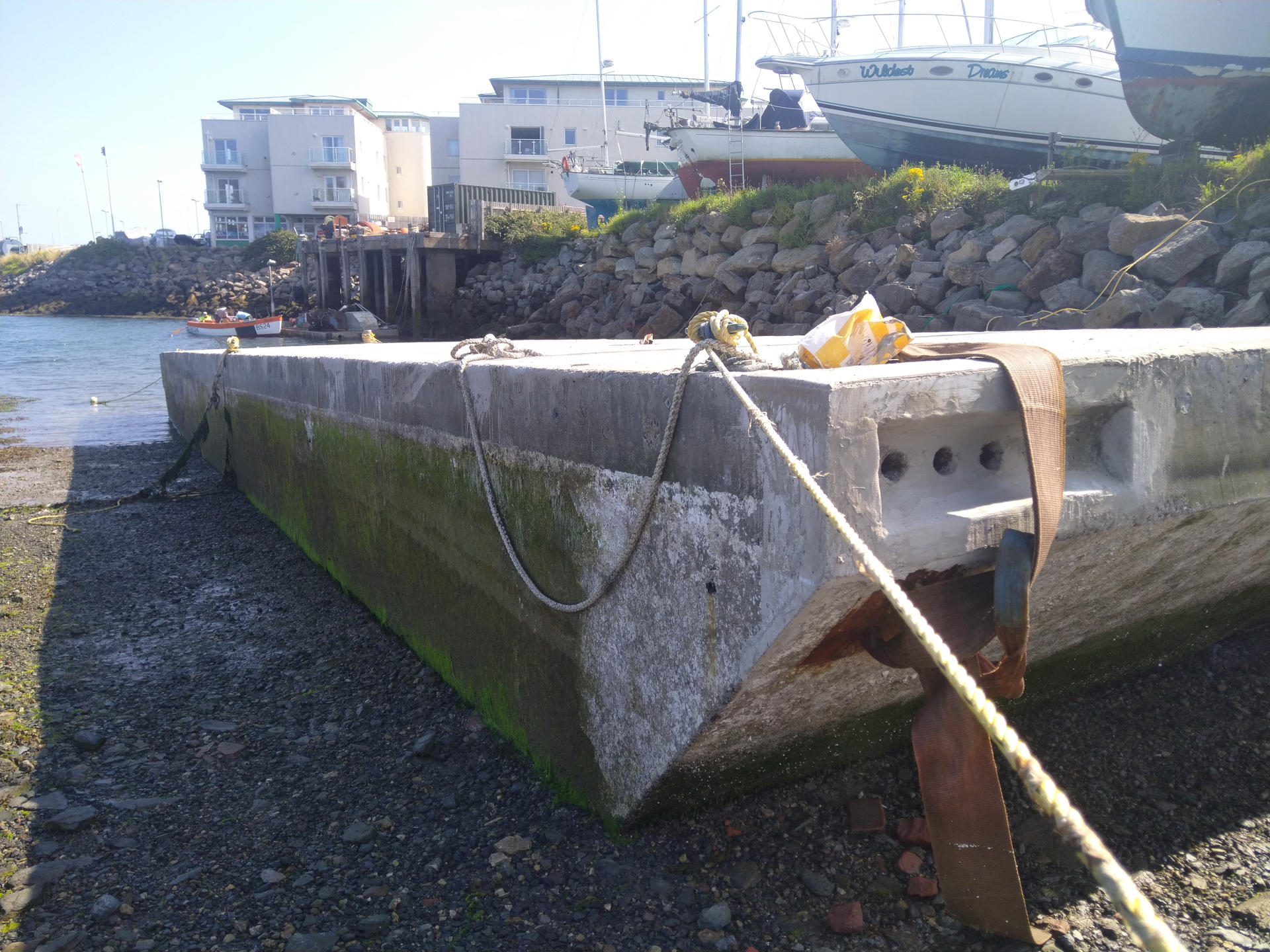 Concrete Wavebreak pontoons 20m x3m (two identical)