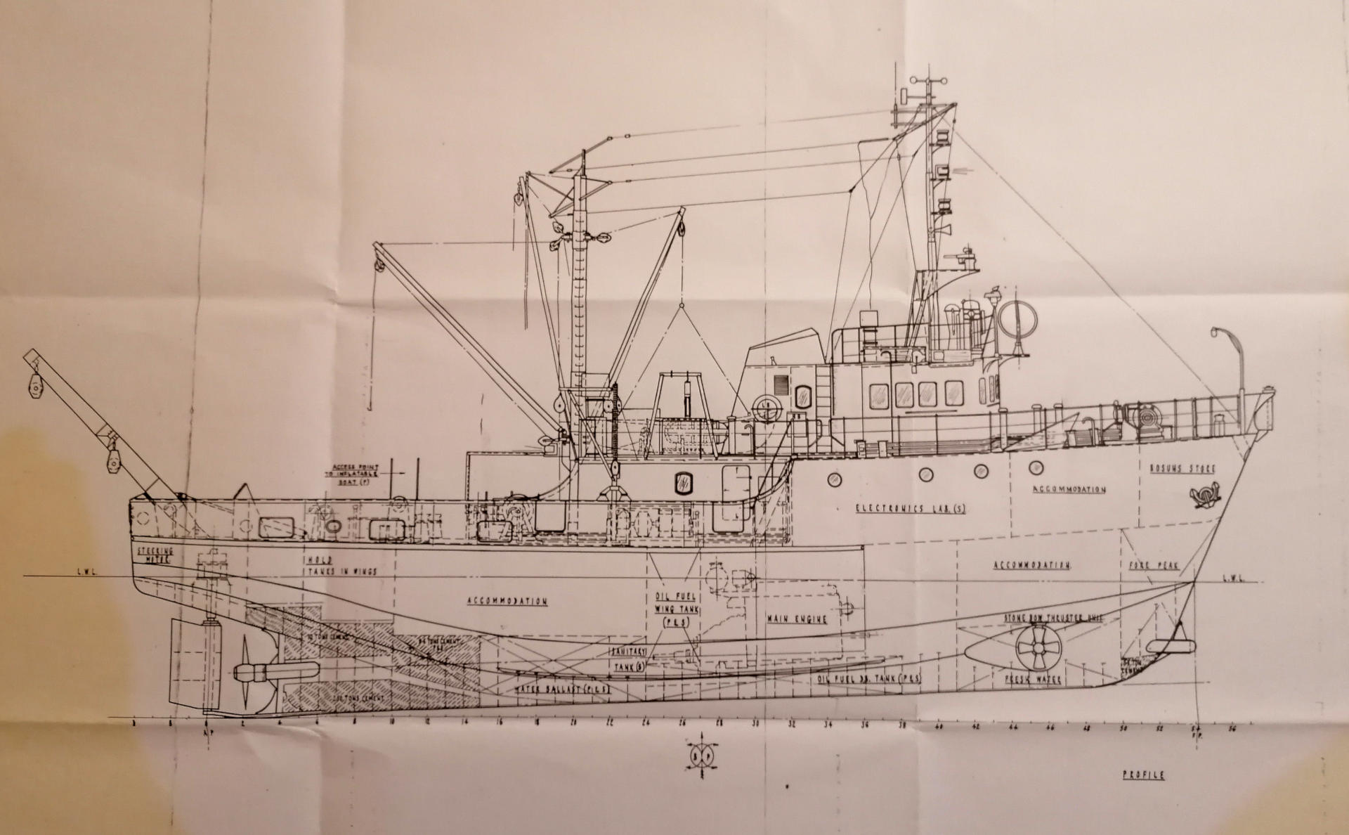 Fisheries Research / Diving / Hydrographic Survey Vessel.   LOA 29.65m